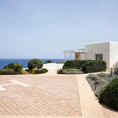 Aliki Villa *